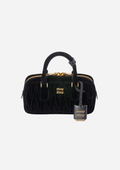 MIU MIU ARCADIE TASCHE AUS SCHWARZEM MATELASSÉ SAMT