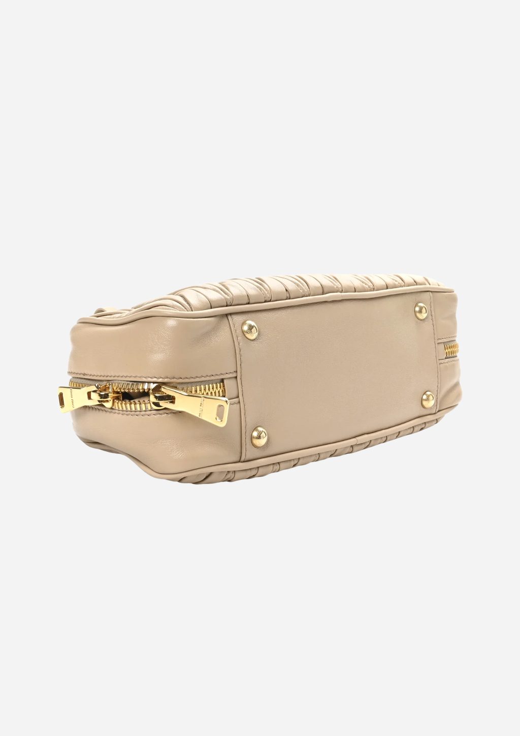 MIU MIU ARCADIE TASCHE AUS GESTEPPTEM NAPPALEDER, GROSS, SAND